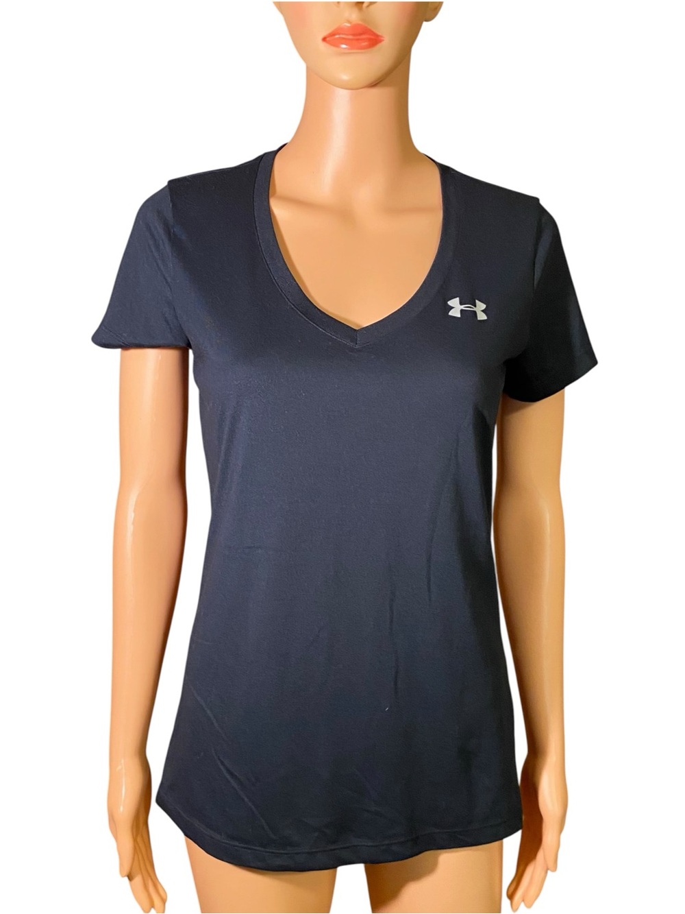 Under Armour Black Short Sleeve Tee V-Neck Performance Wear Heat Gear Base Layer
